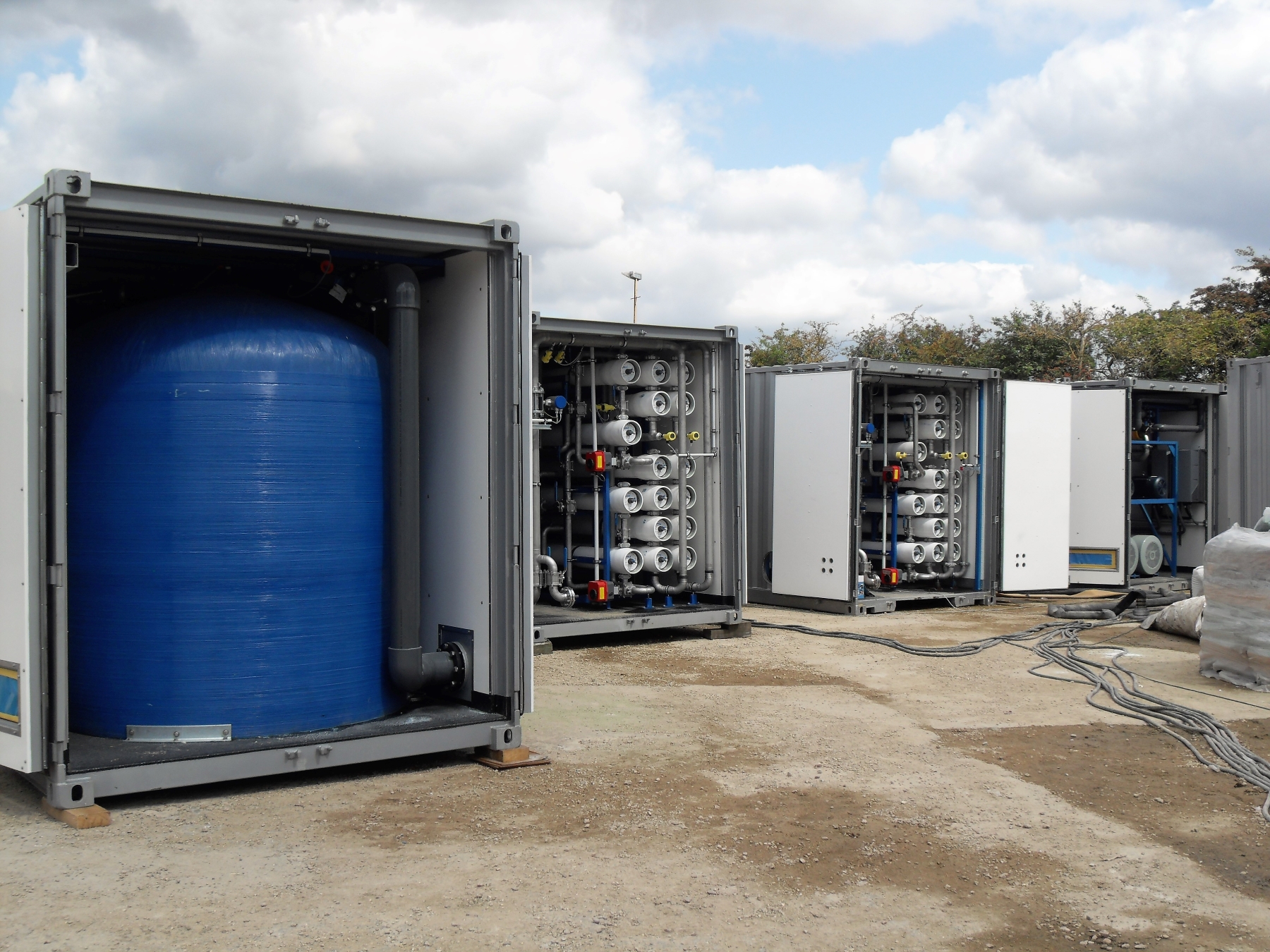 Ecolutia filtration and RO mobile water treatment equipment